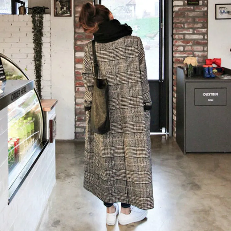 Women plaid long coat long sleeve woollen overcoat loose outwear female winter autumn trench coats plus size